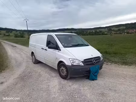 Mercedes-Benz Vito 113 2.1 136