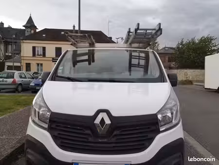 Renault Trafic dCi 120
