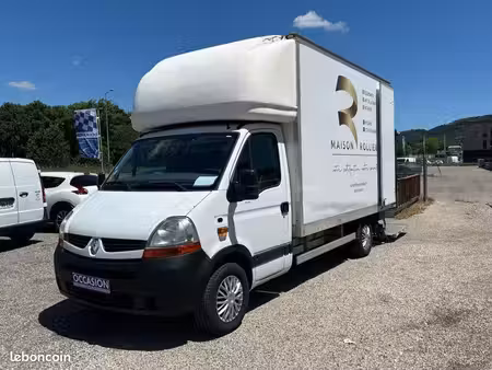 Renault Master 2.5 dCi 120