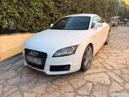 Audi TT 2.0 TFSI 200 S line