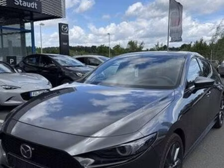 Mazda Mazda3 Skyactiv G 2.0 122