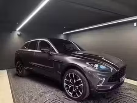 Aston Martin DBX V8 4.0 4x4