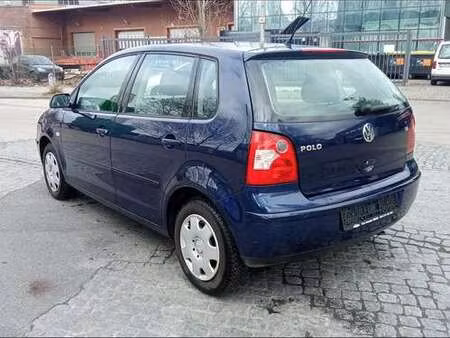 Volkswagen Polo 1.4 75 Confortline
