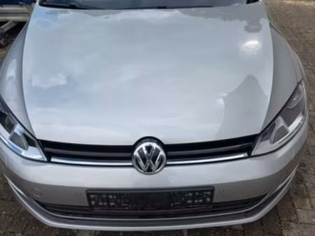 Volkswagen Golf 1.2 TSI 110