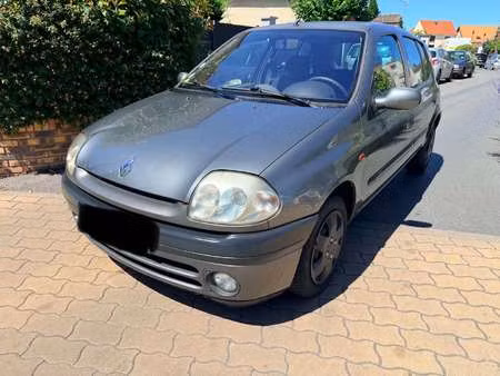 Renault Clio 1.4 75 RXE