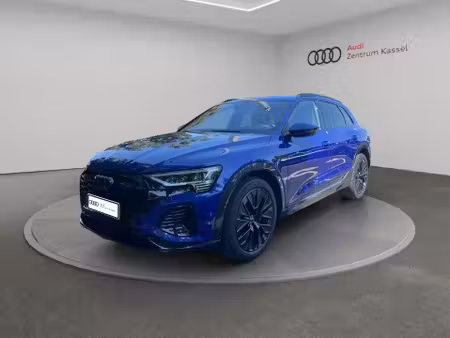 Audi Q8 55 408 S line quattro