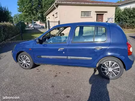 Renault Clio 1.6 110