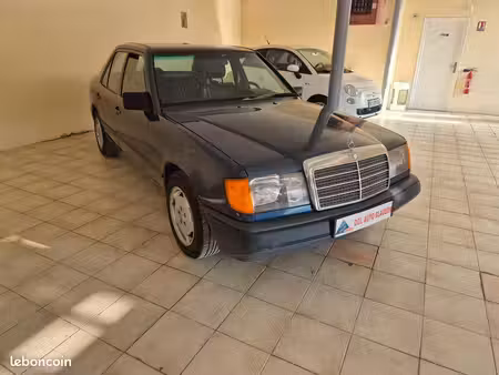 Mercedes-Benz Classe E 200 E