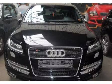 Audi Q7 quattro