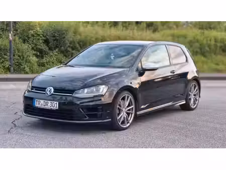 Volkswagen Golf R 2.0 TSI 300 4Motion