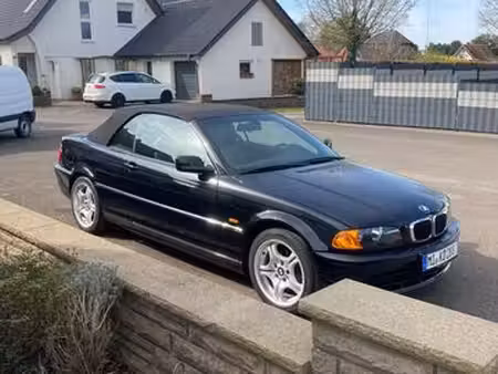 BMW Série 3 318i 2.0 143