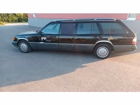 Mercedes-Benz Classe E 260 E