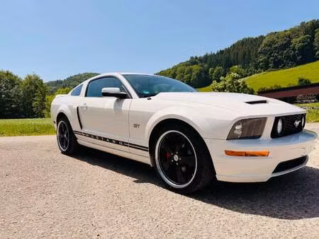 Ford Mustang V6 4.0