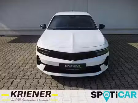 Opel Astra 1.2 130 GS