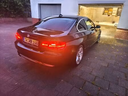 BMW Série 3 325i 218
