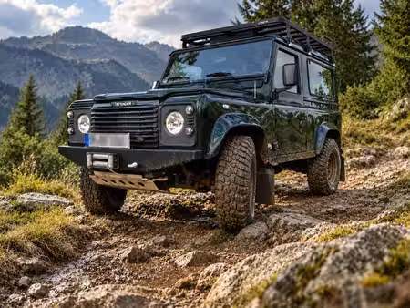Land Rover Defender TD5 2.5 122