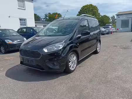 Ford Tourneo Courier 1.0 100 Titanium