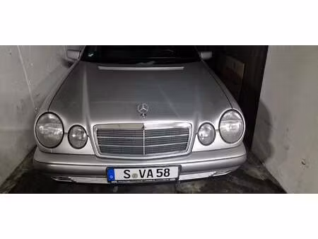 Mercedes-Benz Classe E E 240 V6 2.6 170 Classic