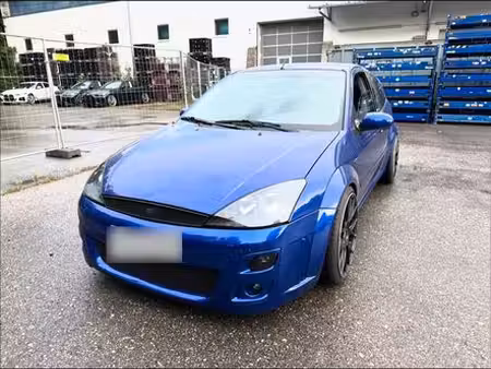Ford Focus RS 2.0 215