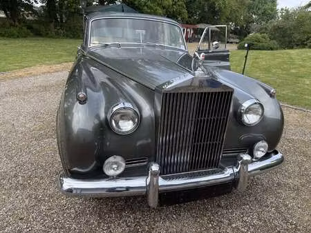 Rolls-Royce Silver Cloud 