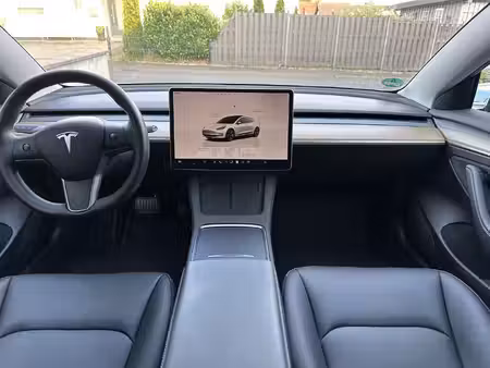 Tesla Model 3 Standard Plus