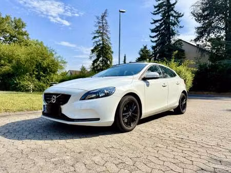Volvo V40 D2 2.0 120