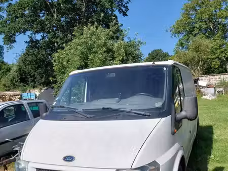 Ford Transit 2.4 90
