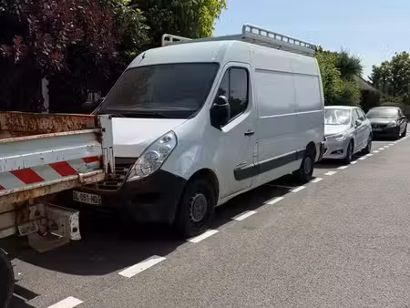 Renault Master 2.3 dCi 135