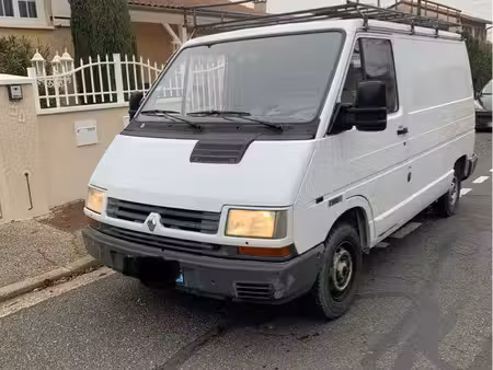 Renault Trafic 2.1 65