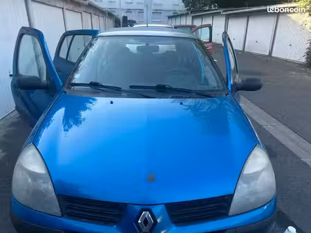 Renault Clio 1.2 75