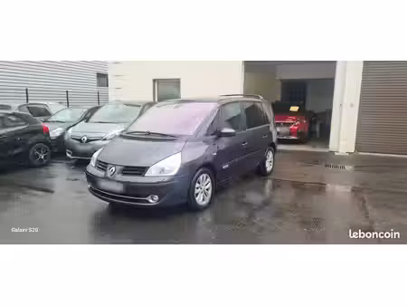 Renault Espace V6 3.0 dCi 180