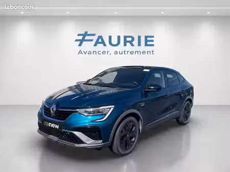 Renault Arkana E-Tech 1.6 145 RS Line