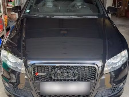 Audi A4 RS4 V8 4.2 FSI 420 quattro