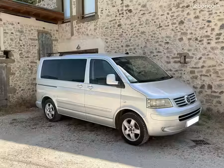 Volkswagen Transporter T5 2.5 TDI 130
