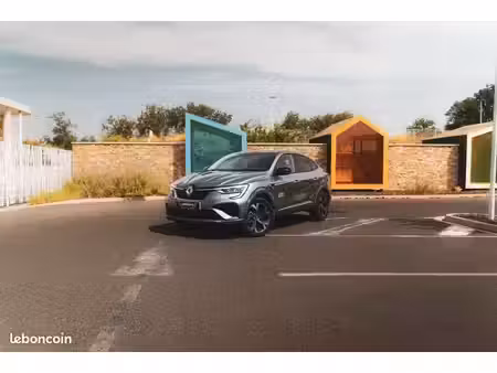 Renault Arkana E-Tech 1.6 145 RS Line