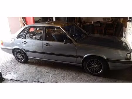 Audi 90
