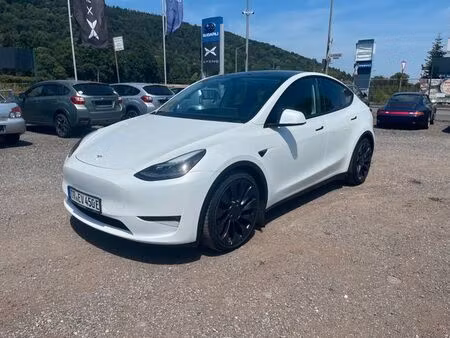 Tesla Model Y Performance 4x4