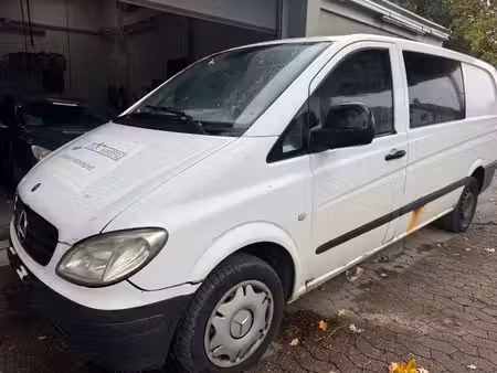 Mercedes-Benz Vito 111 2.1 116