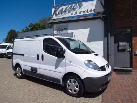 Renault Trafic 2.0 dCi 90