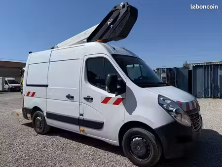 Renault Master 2.3