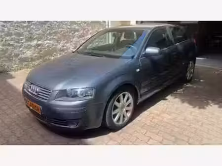Audi A3 2.0 FSI 150 S line