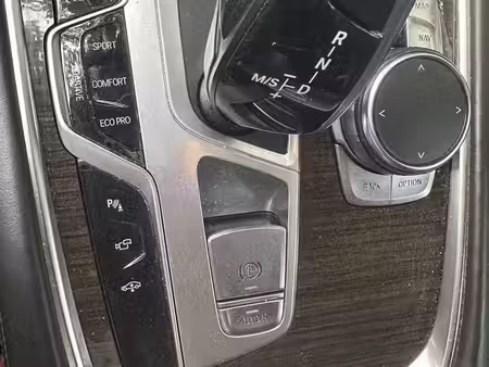 BMW Série 7 730d 3.0 265 xDrive