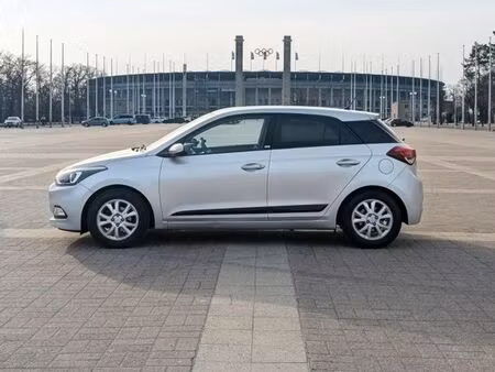 Hyundai i20 1.2 84