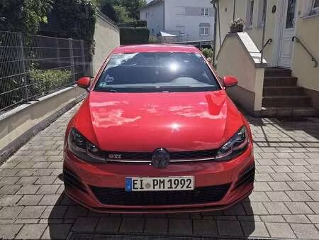 Volkswagen Golf GTI 2.0 Performance