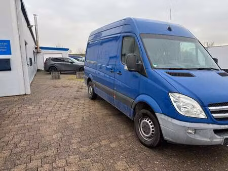 Mercedes-Benz Sprinter 313 2.1 129