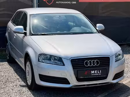 Audi A3 1.6 102 Attraction