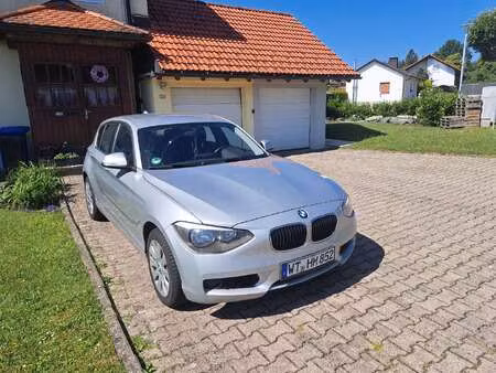 BMW Série 1 114i 1.6 102
