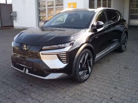 Mitsubishi Eclipse Cross 218 Invite