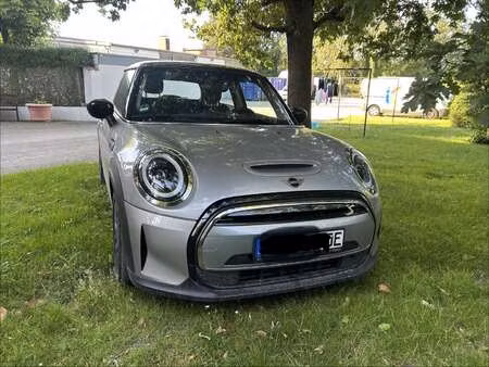 Mini Mini Cooper SE 184 Classic