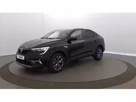 Renault Arkana E-Tech 1.6 145 Evolution